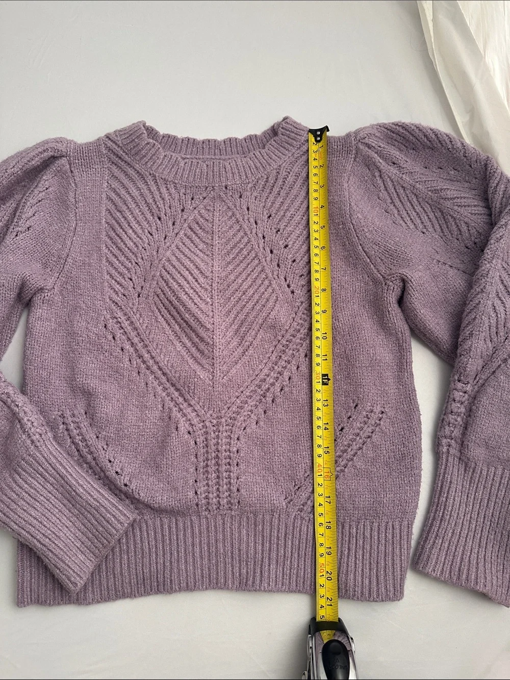 Anthropologie lavender scalloped collar puff sleeve sweater M